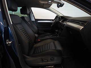 Kombi Volkswagen Passat 16 av 23