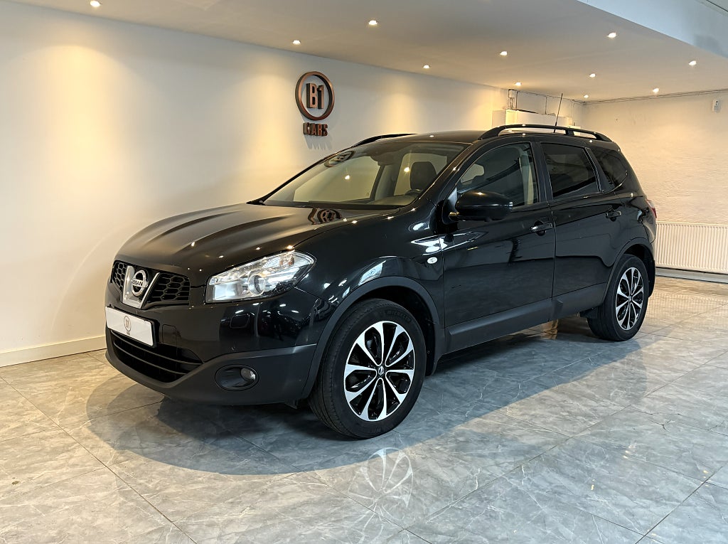Nissan Qashqai+2 1.6 117HK PANORAMA B-KAMERA GPS 1-ÄGARE FULLSERVAD