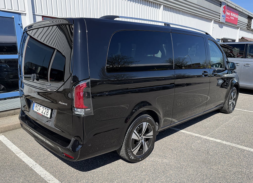 Mercedes-Benz V 2025 - miniatyr 6