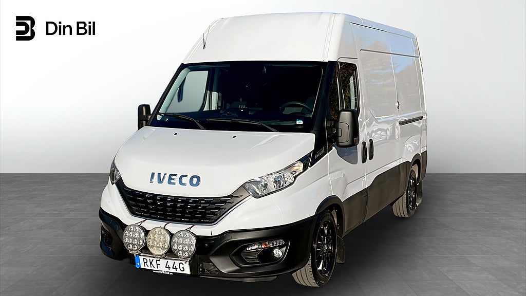 Iveco Daily 35-180 Van 3.0 JTD Hi-Matic 180hk Aut Serviceinred