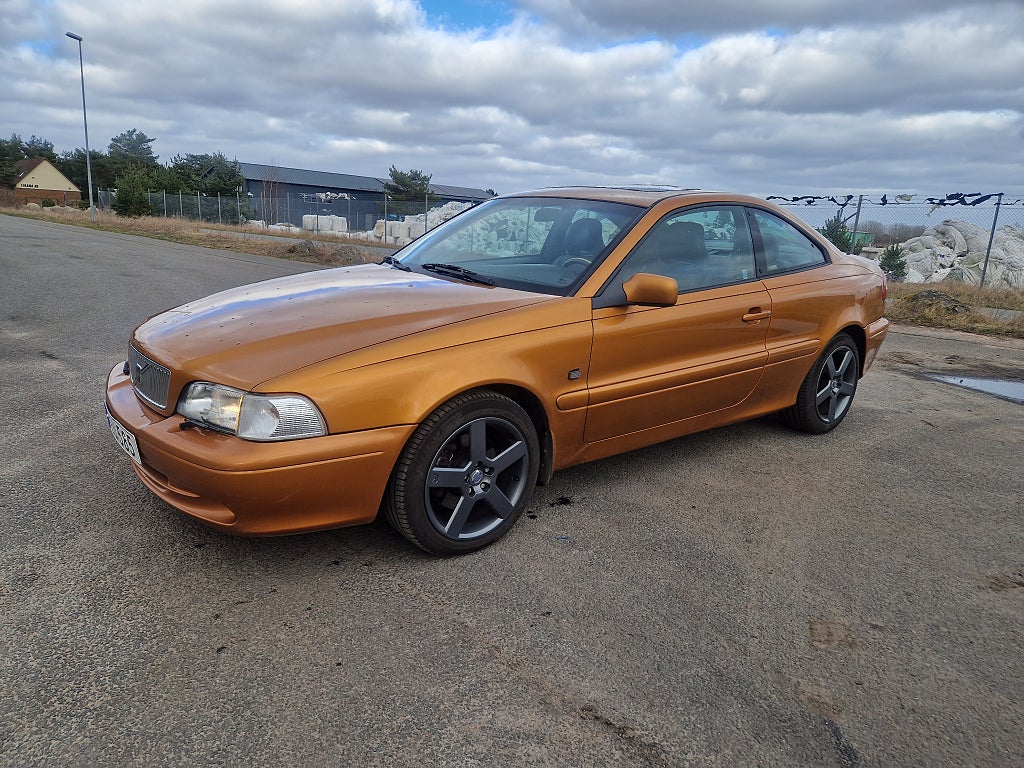 Volvo C70 T5 2.3 Turbo Ny servad  1 Ägare 