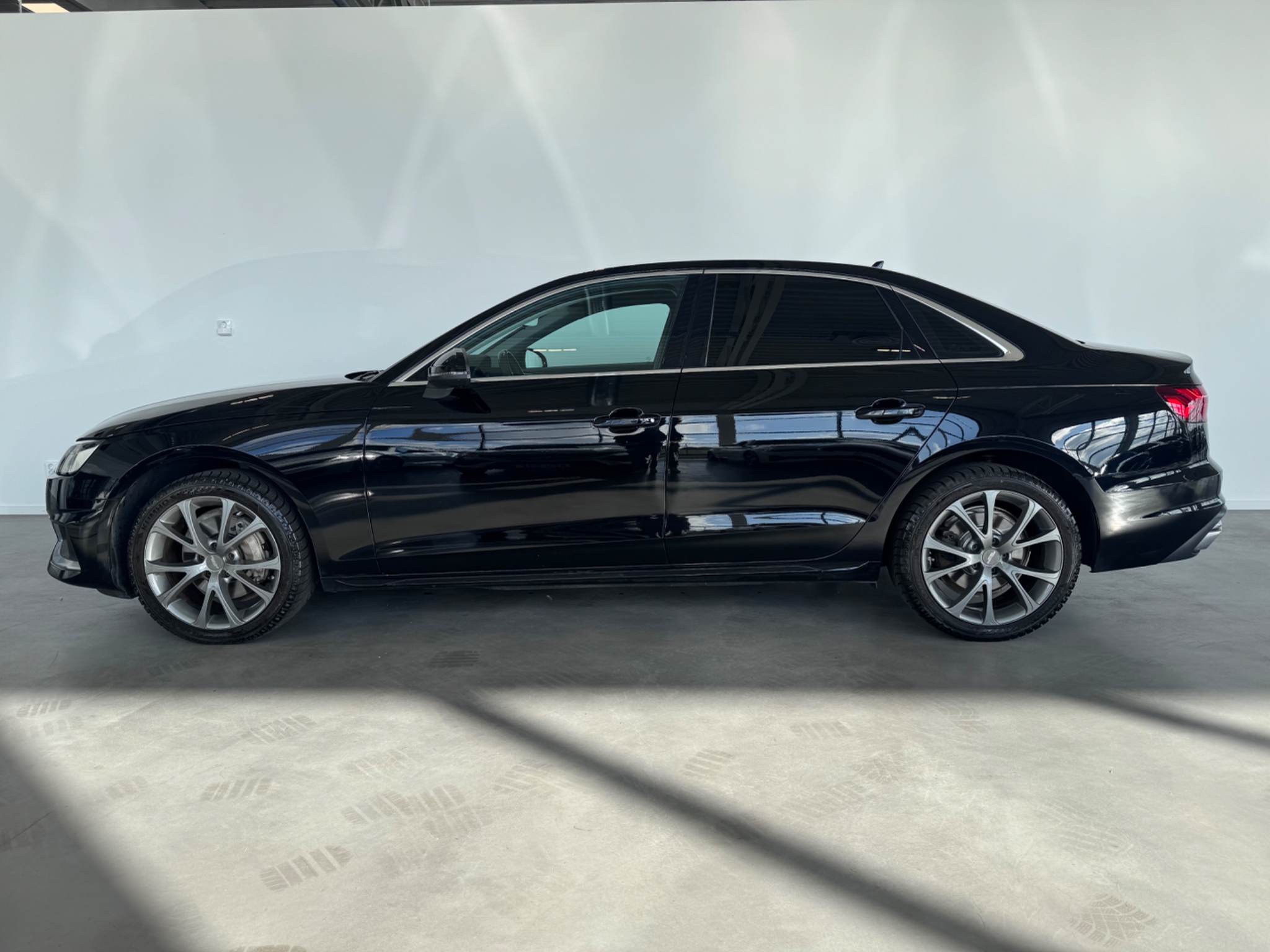 Audi A4 Sedan 40 TDI Quattro S Tronic 2020, bild 2/10
