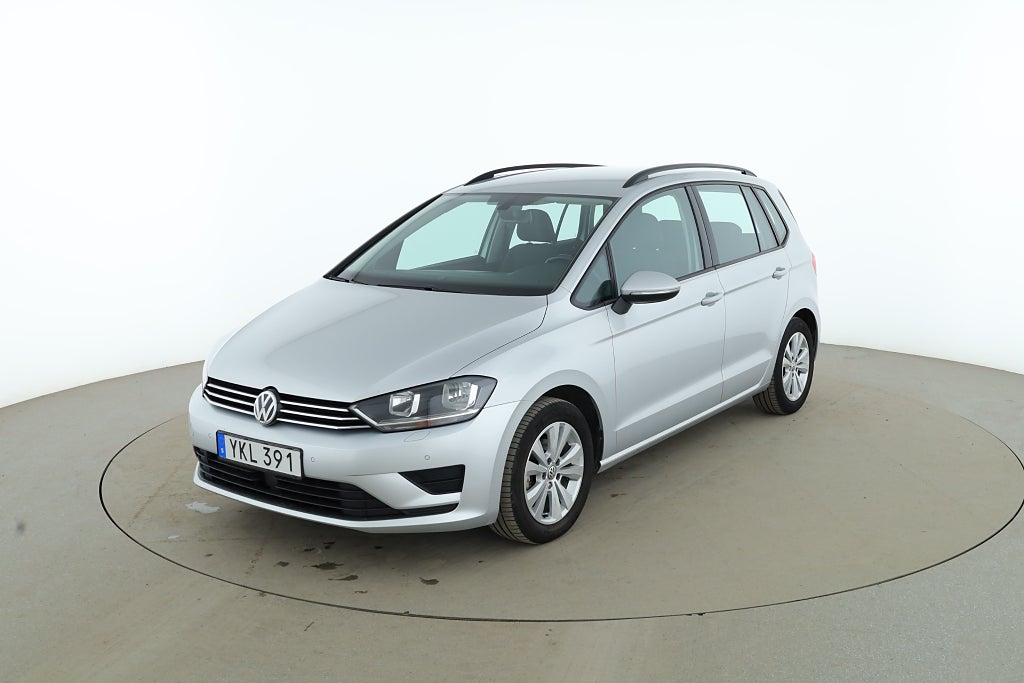 Volkswagen Golf 1.2 TSI / CarPlay, Dragkrok, Backkamera