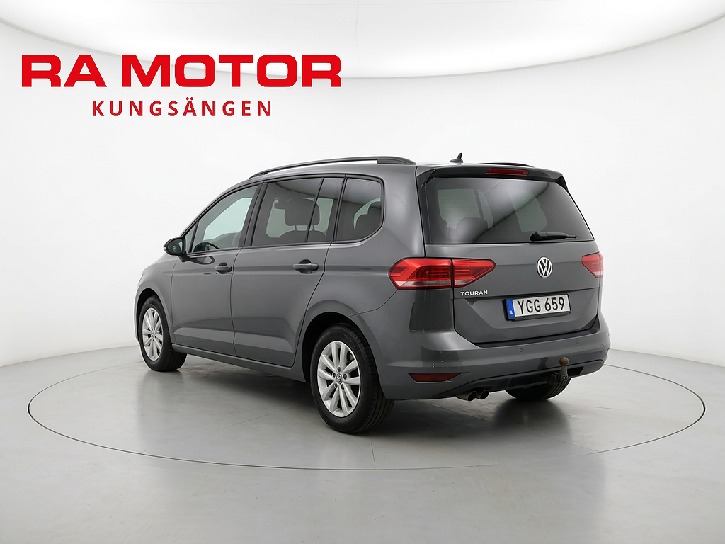 Volkswagen Touran 1.4 TSI, 150hk | Drag | Kamera | 7-sits | Värmare 2017