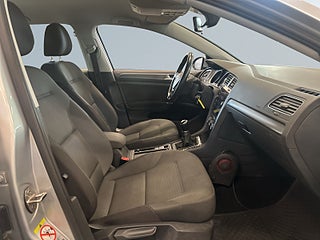 Volkswagen Golf Sportscombi 1.4 TSI S&V-hjul MoK-värmare Carplay Drag – bild 10