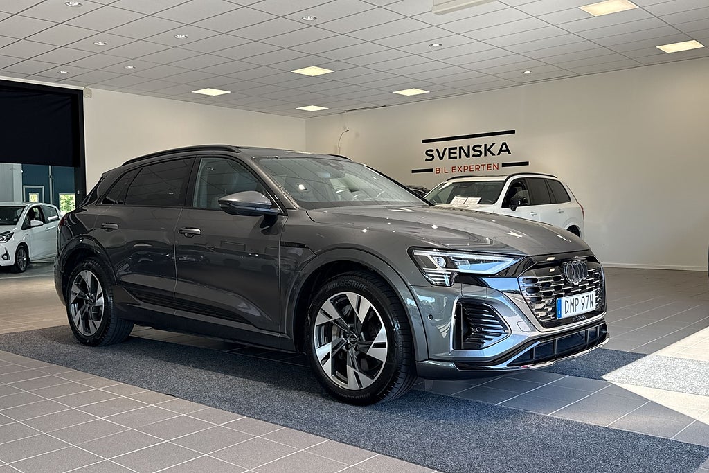 Audi q8-e-tron 55 408hk Q/S-line/Drag/Panorama/B&O/luftfjädring/360°