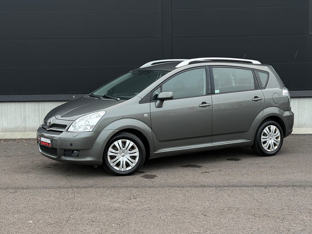 Toyota Corolla Verso 1.8 VVT-i, automat, 7sits