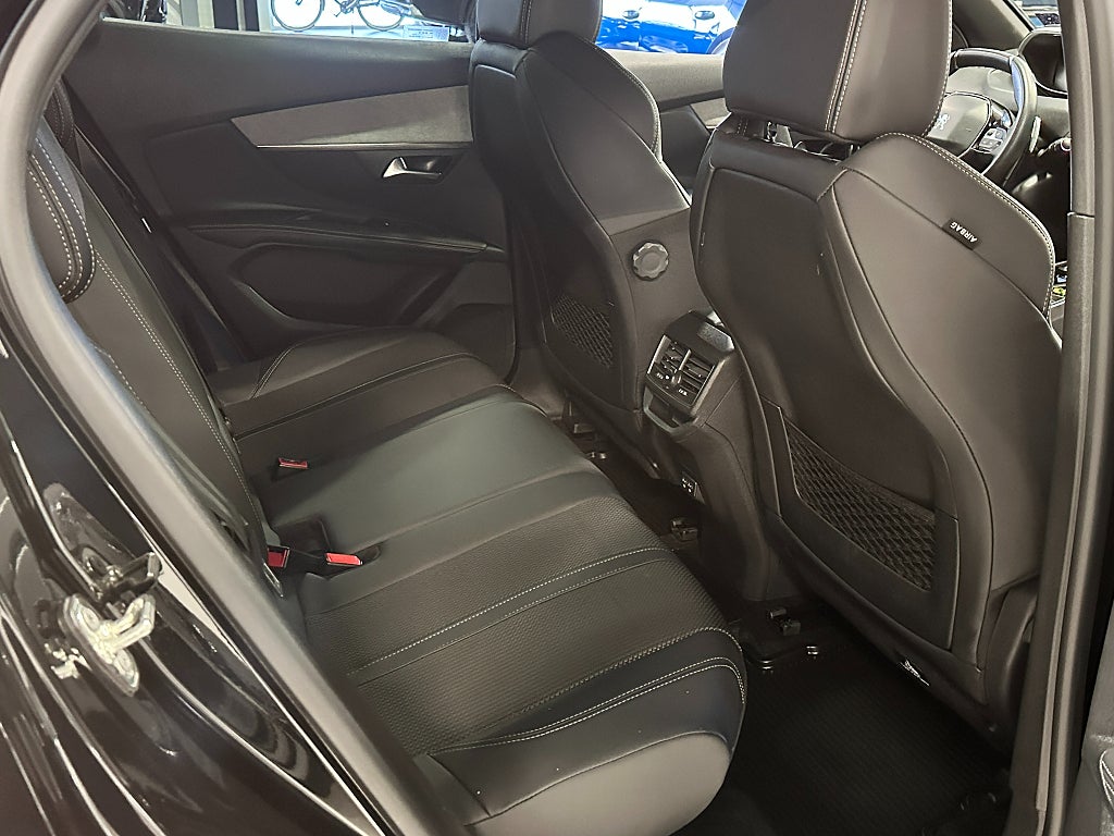 Peugeot 3008 GT 1.2 PureTech 130hk EAT B-kam, Navi, Carplay thumbnail