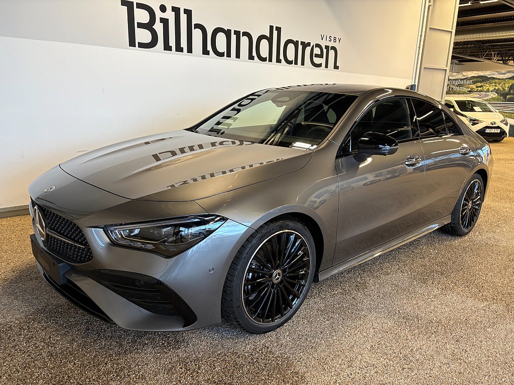 Mercedes-Benz CLA 200 7G-DCT AMG Premium 