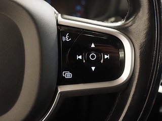Kombi Volvo V60 Cross Country 16 av 18