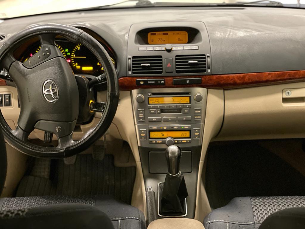 Toyota Avensis Sedan 2.0 D-4D 116hk 2004, bild 7/45