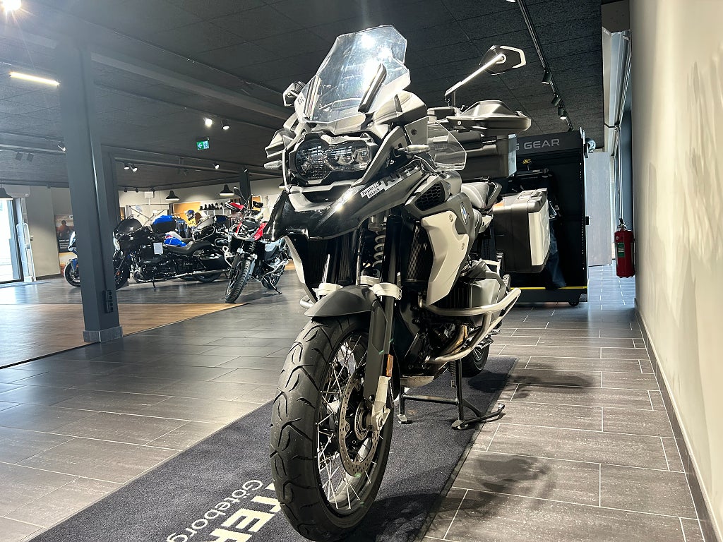 BMW R1250GS/Triple Black/Performance/3st väskor