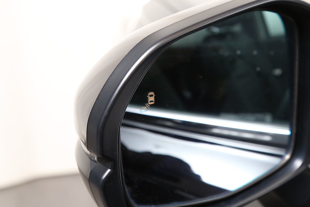 Honda CR-V e:HEV AWD E-CVT 184hk Elegance Panorama Drag Leasbar