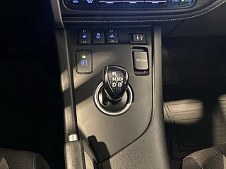 Toyota Auris Hybrid e-CVT Active Plus Kamera Navi Skinn S&V-hjul – bild 18