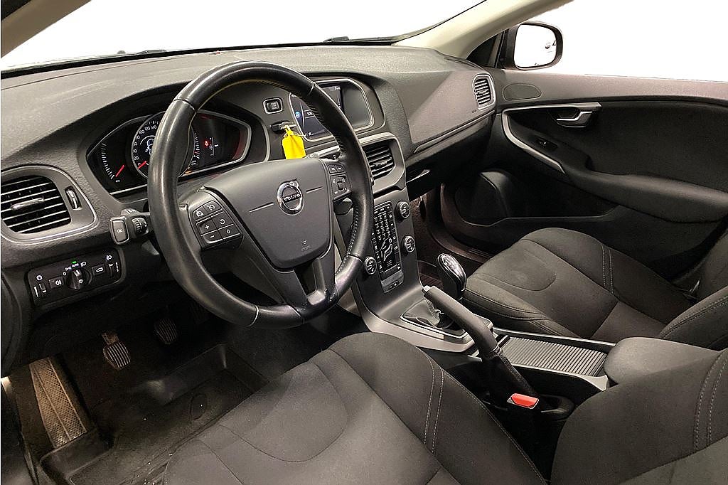 Volvo V40 T3 Business II, Drag, Fr 2,95%, tonade rutor