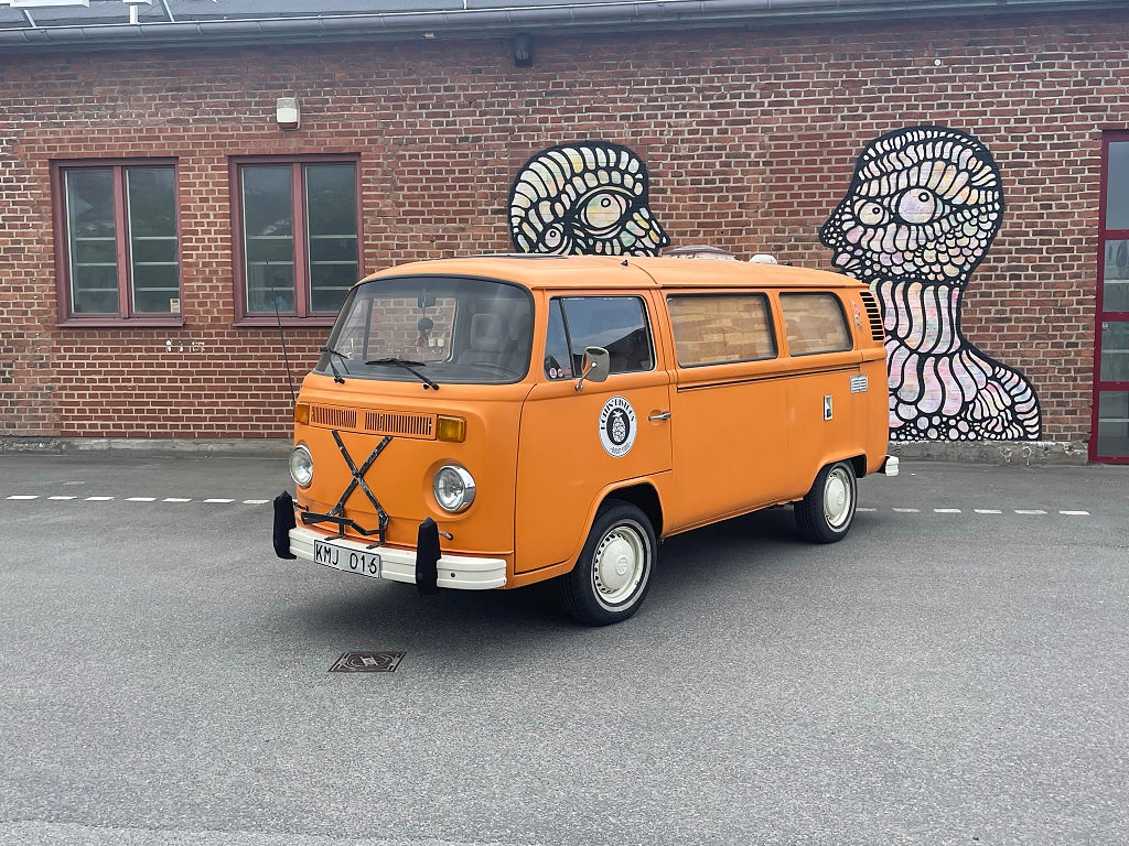 Volkswagen Transporter Kombi T26