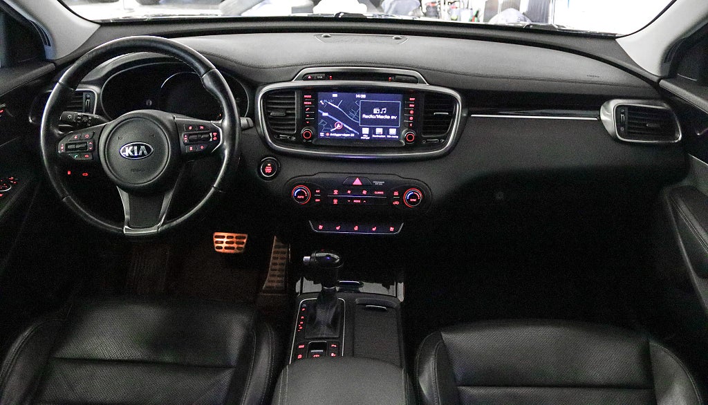 Kia Sorento 2.2 CRDi AWD Special Edit Pano 360kam Infinity
