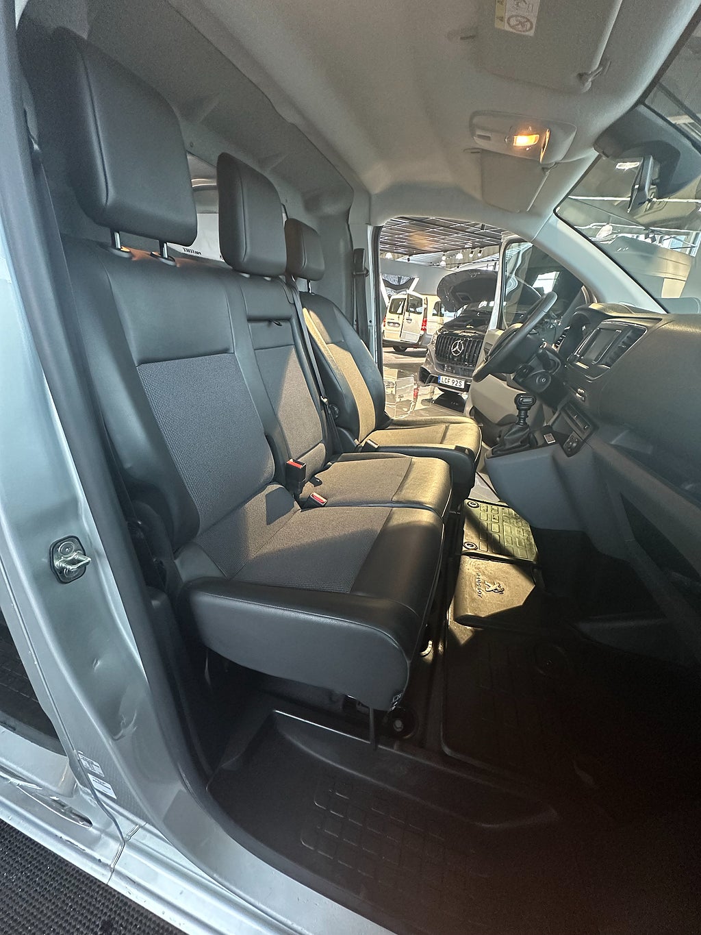 Peugeot Expert Panel Van  2.0 BlueHDi 4×4 Euro6 150hk Dangel - bild 12