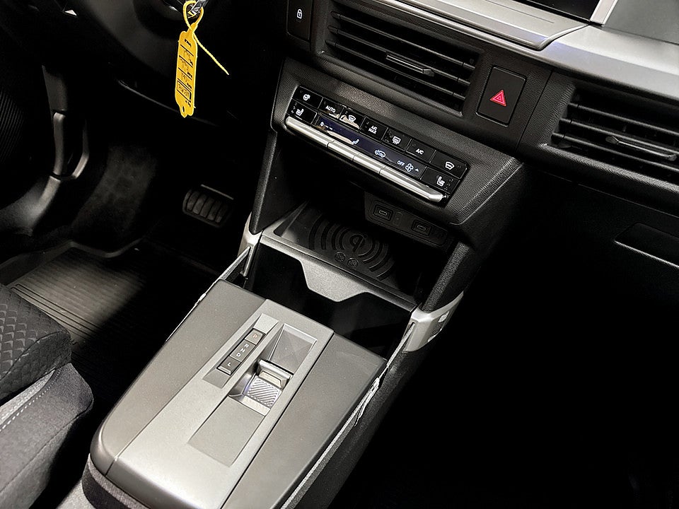 Bild på Opel Frontera GS 1.2 Turbo Hybrid 145hk Aut B-KAMERA NAVI