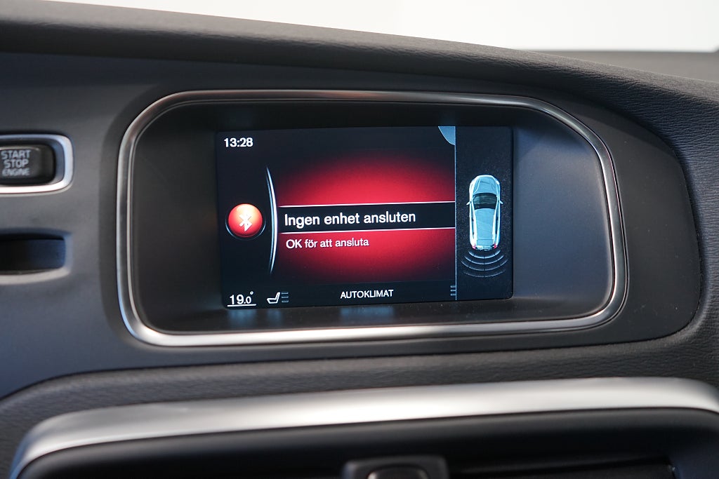 Volvo V40 Cross Country D2 Business Advanced Summum Panorama Värmare 1