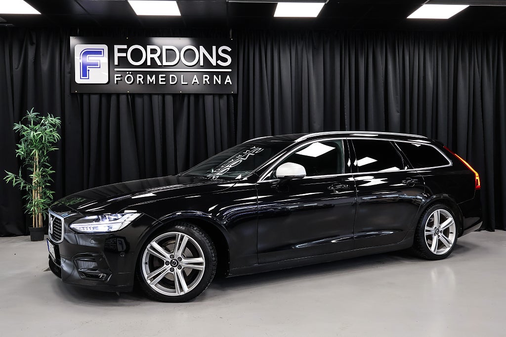Volvo V90 D4 AWD R-Design VOC El-krok GPS 360° kamera Rattvärme