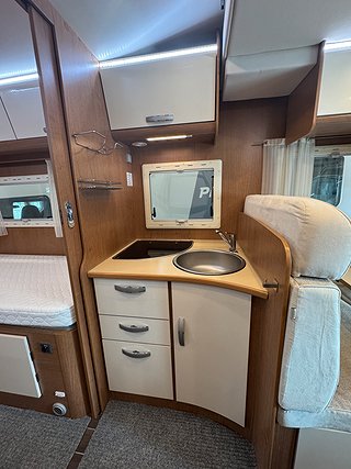 Husbil-halvintegrerad RIMOR Sweden Limited 7 av 20