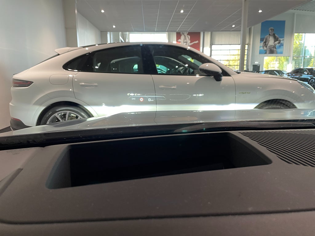 BMW i5 2024 - miniatyr 11