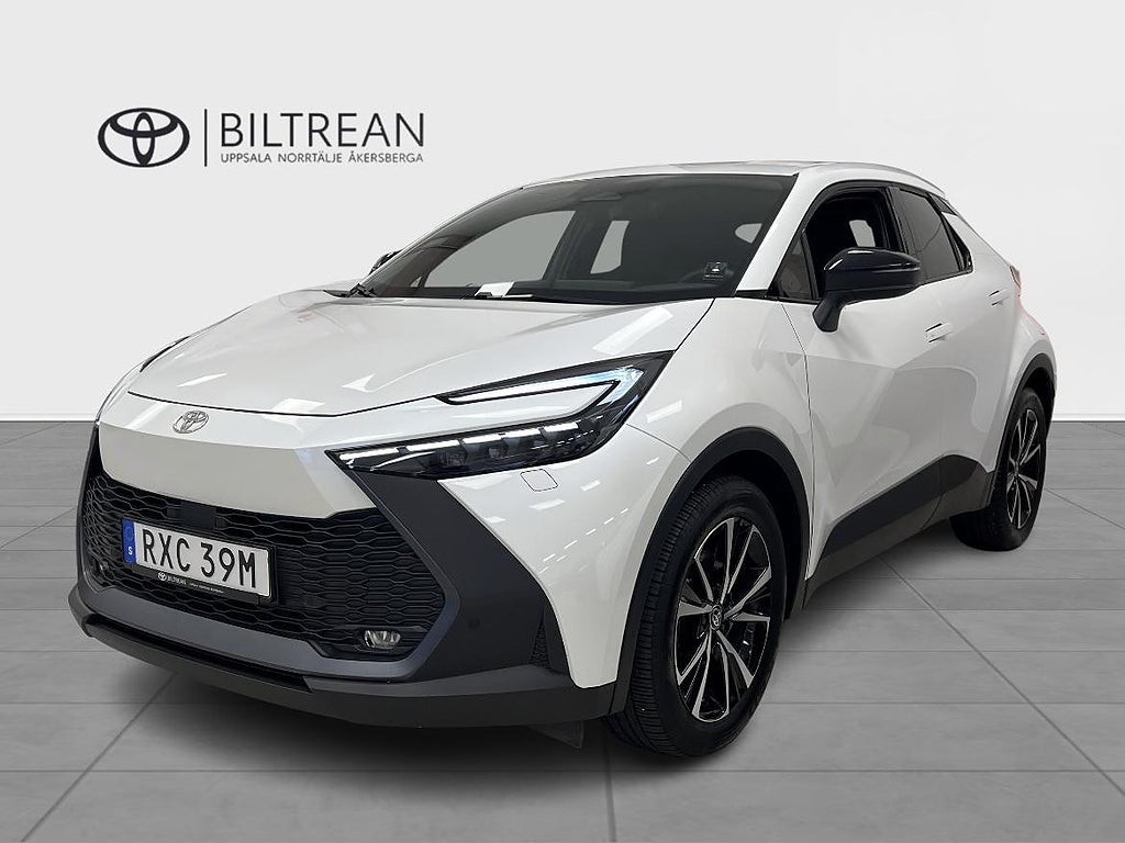 Toyota C-HR 2,0 Laddhybrid FWD Style Teknikpaket V-hjul Ingår!