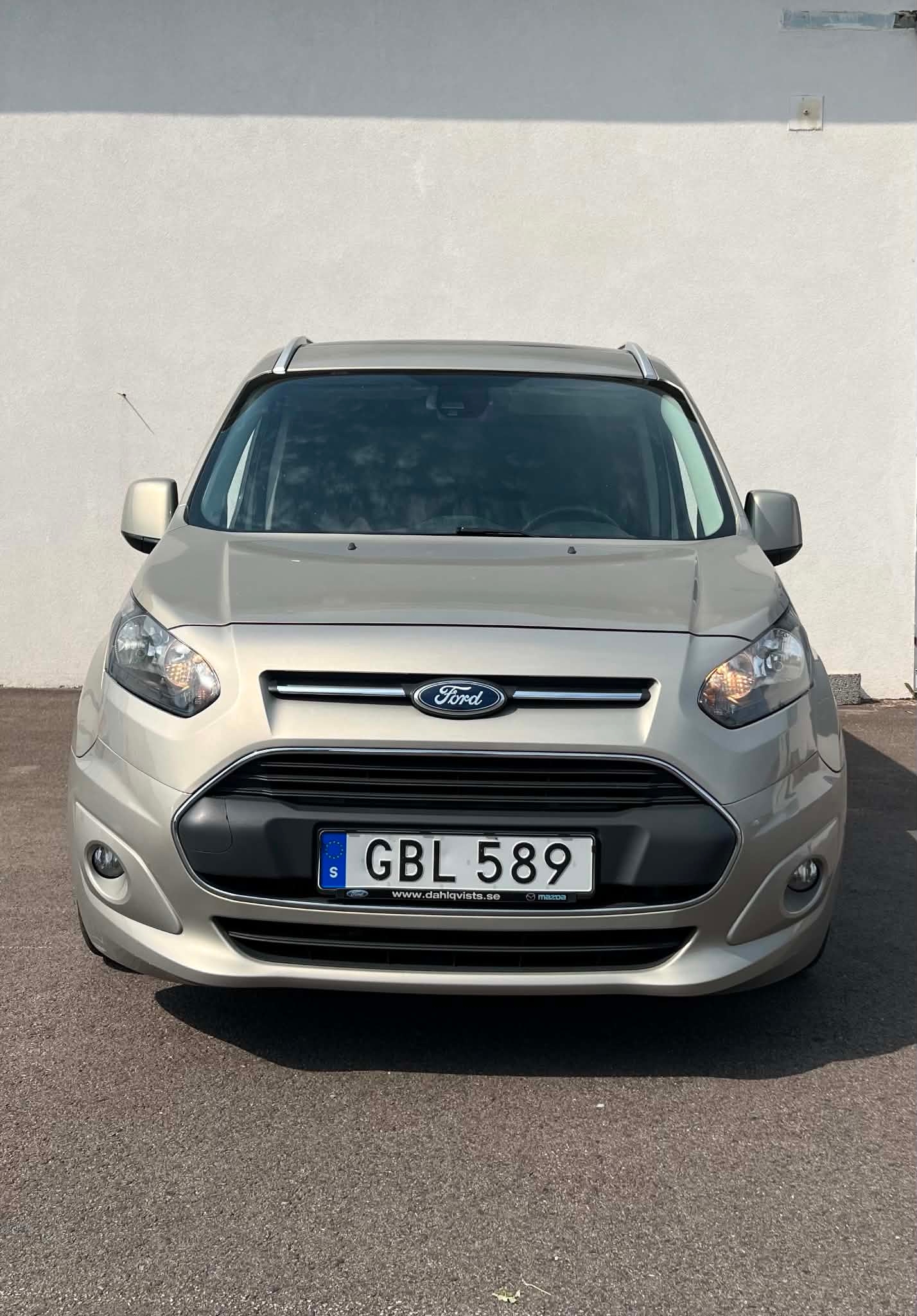 Ford Tourneo Connect 2015, bild 2/48