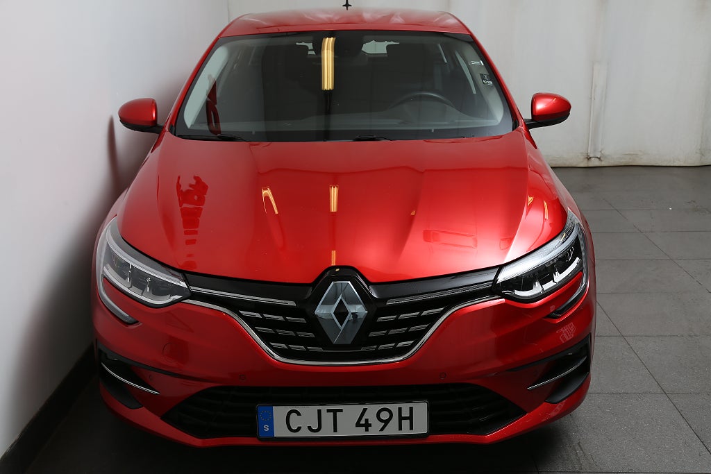 Renault Mégane Sport Tourer 1,3 TCe 140hk Keyless P-Sensorer Leasbar 2023