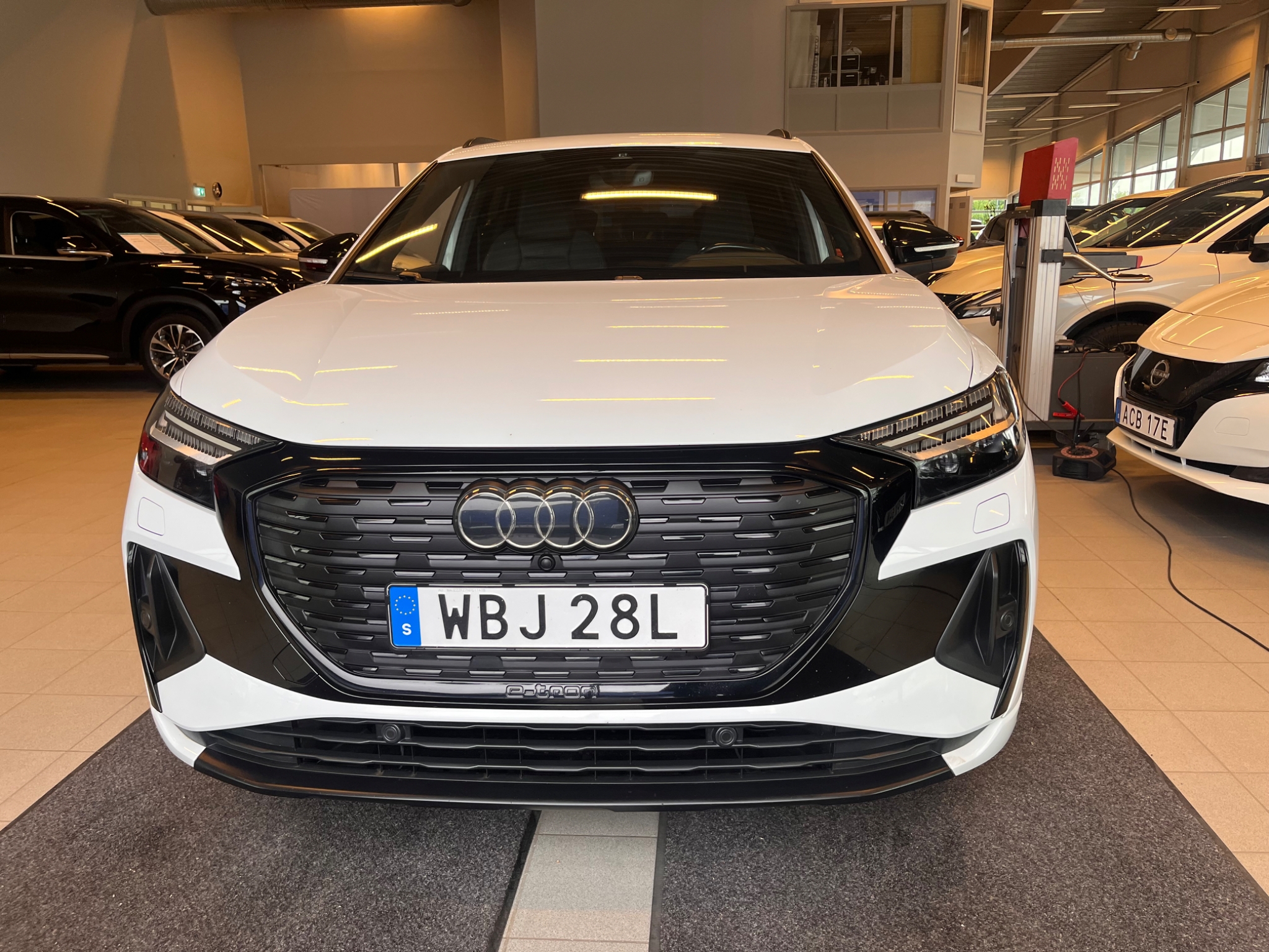 Audi Q4 e-tron 2022, bild 2/45