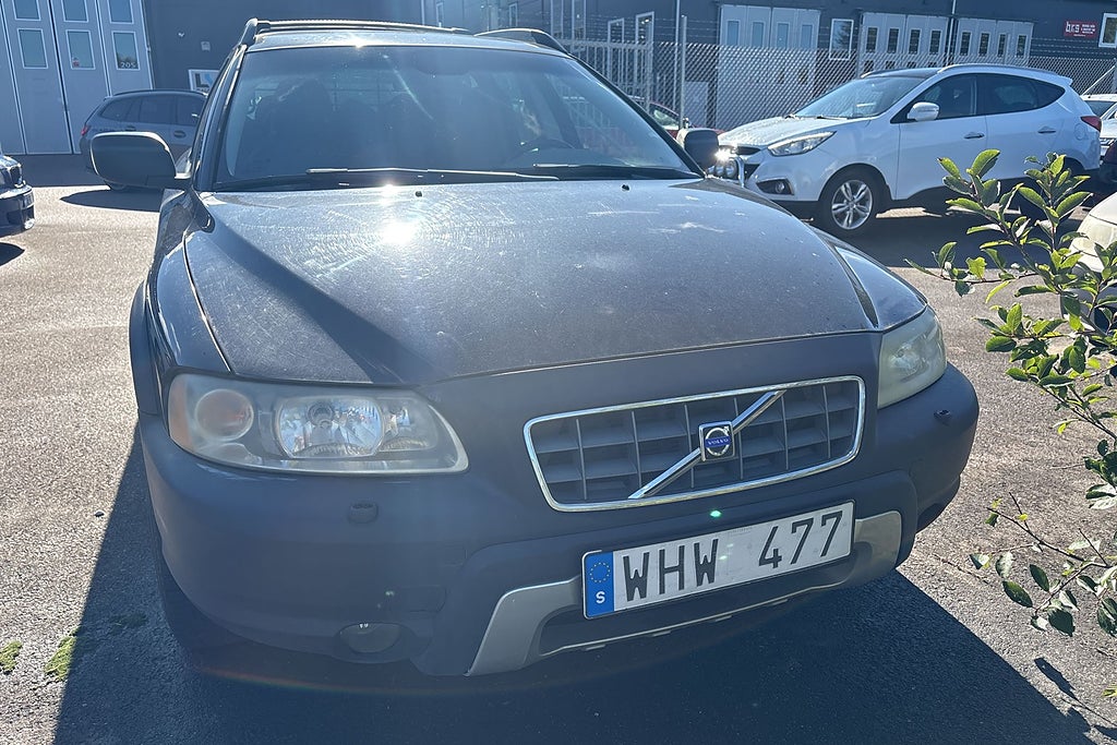 Volvo XC70 2.5T AWD Geartronic Summum REPOBJEKT