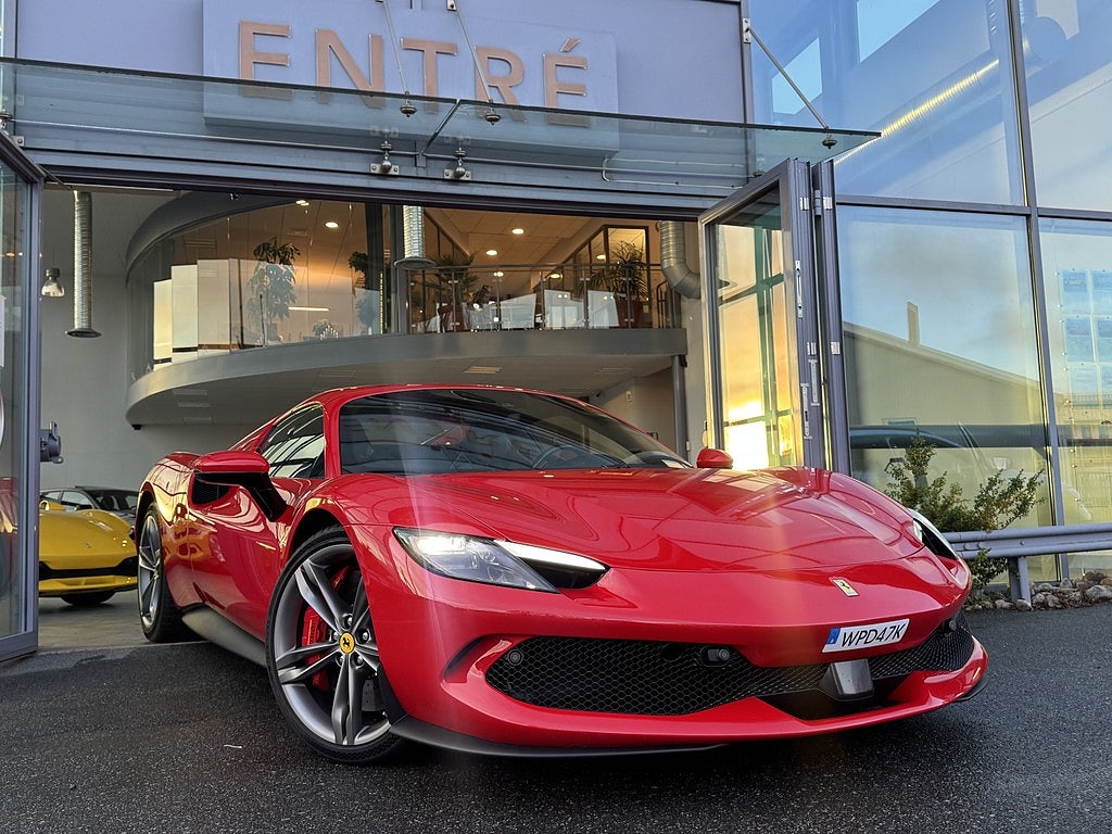 Ferrari 296 GTS 3.0 V6 + 7.45 kWh F1 DCT Euro 6