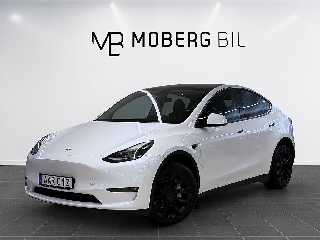 Tesla Model Y Long Range AWD 514hk Pano Drag Läder B-Kamera