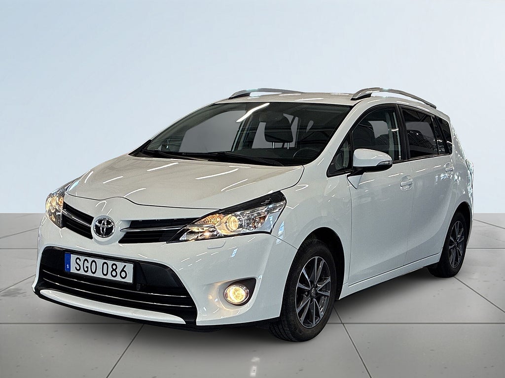 Toyota Verso 1.8 Valvematic Edition 50 7-sits S&V-hjul/Kamera/Drag