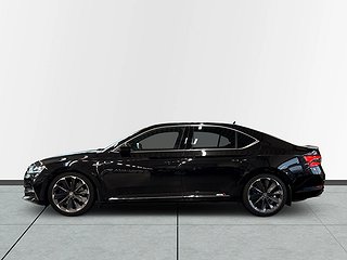 Skoda Superb 2.0 TSI 4x4 Business L&K 272 hk S&V/Navi/Pvärm
