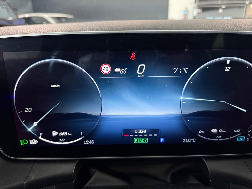 Mercedes-Benz GLC 300 de 4MATIC Värmare Elstolar Advanced Plus - bild 12