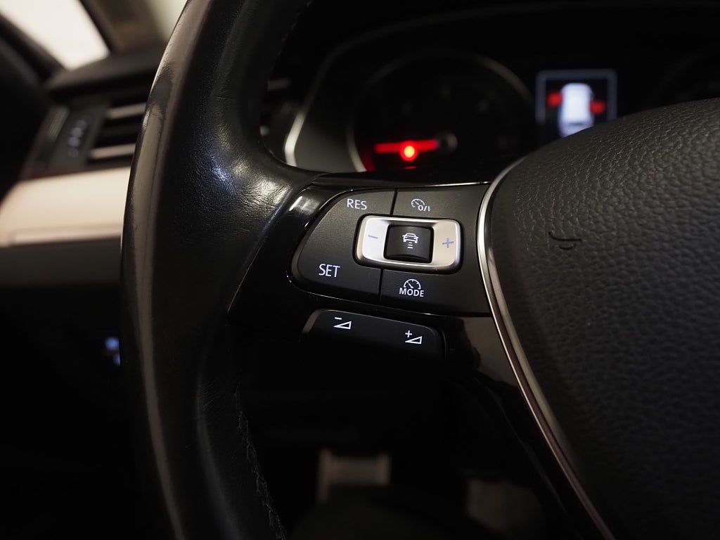 Volkswagen Passat Alltrack 2.0 TDI 240hk 4Motion GTS Kamera Drag Värmare Sk 2017