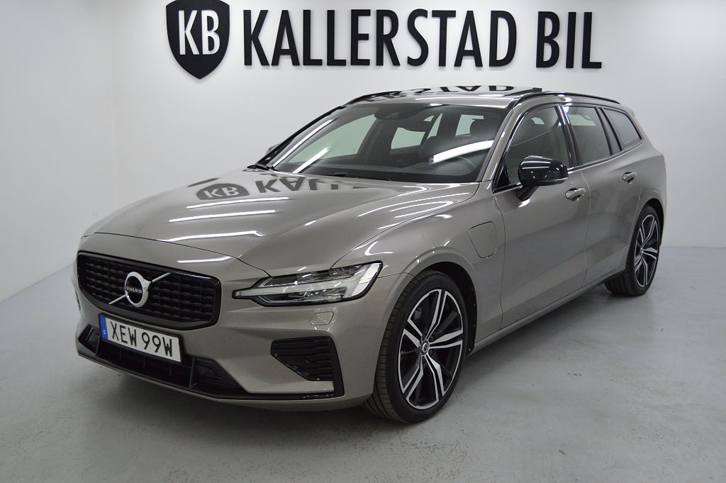 Volvo V60 Recharge T8 392hk AWD R-Design 2 Brkare Värmare Drag