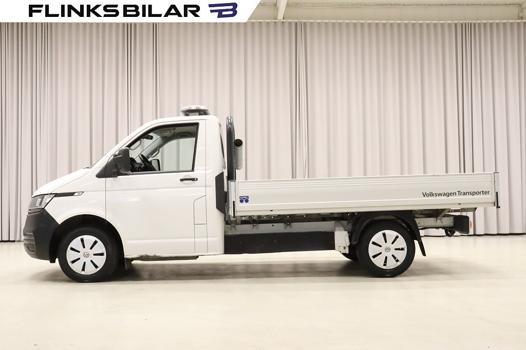 Volkswagen Transporter TDI 110HK Flak|Drag|D-Värmare|Lågmil