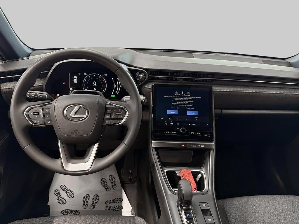 Lexus LBX 2025 - miniatyr 8