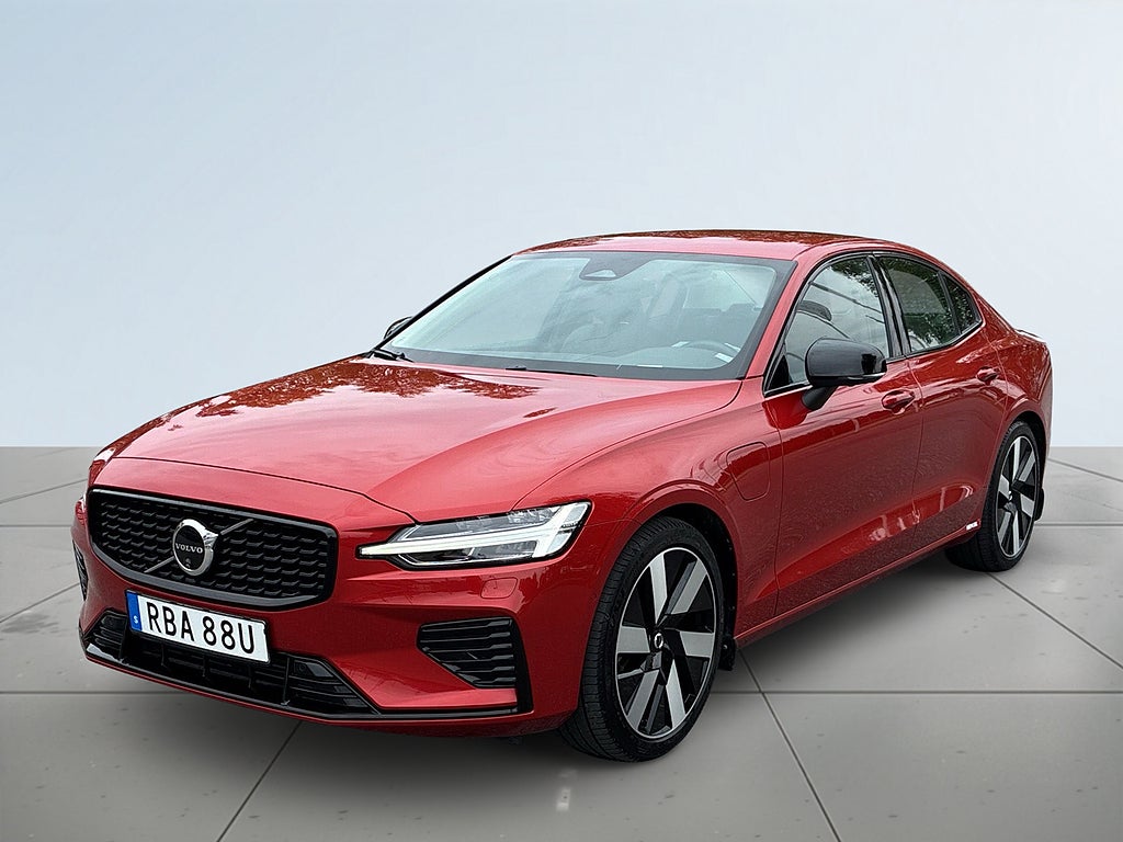 Volvo S60 Recharge T6 2024 AWD/398hk/Drag/360-Kamera/HK-Ljud/