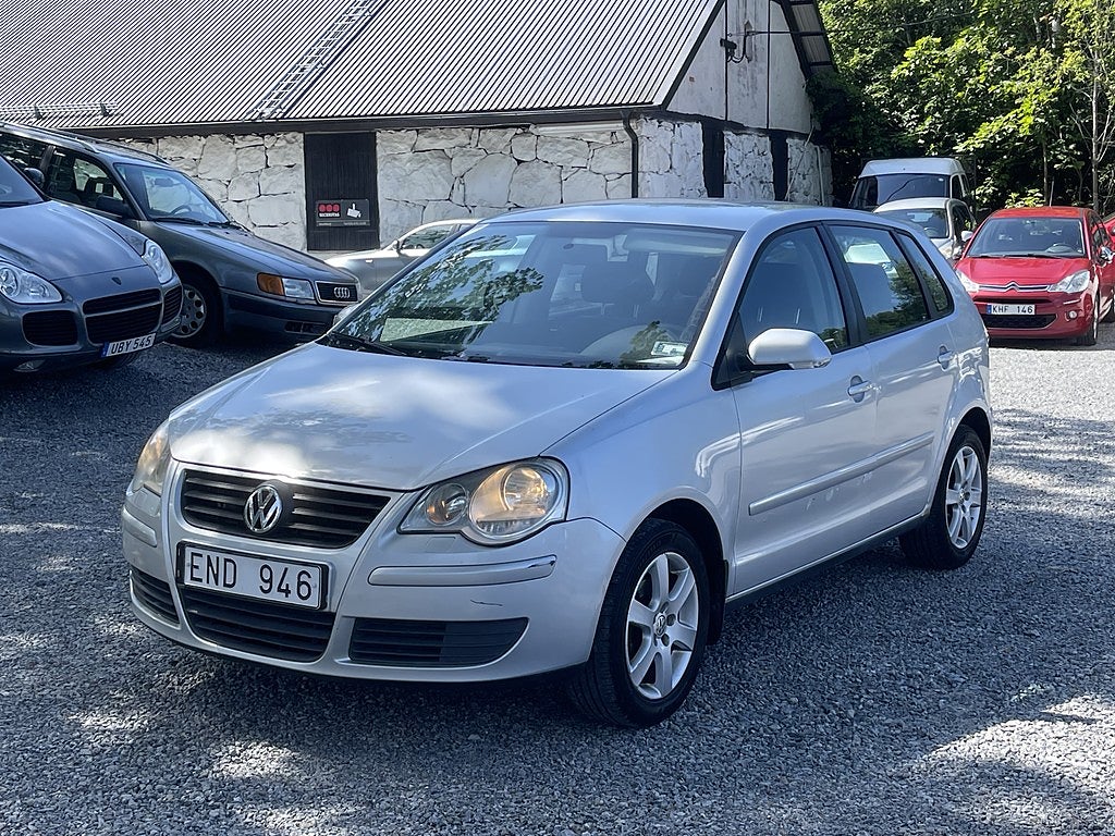Volkswagen Polo 5-dörrar 1.4 Comfortline, nybesiktad, 80hk, 2008