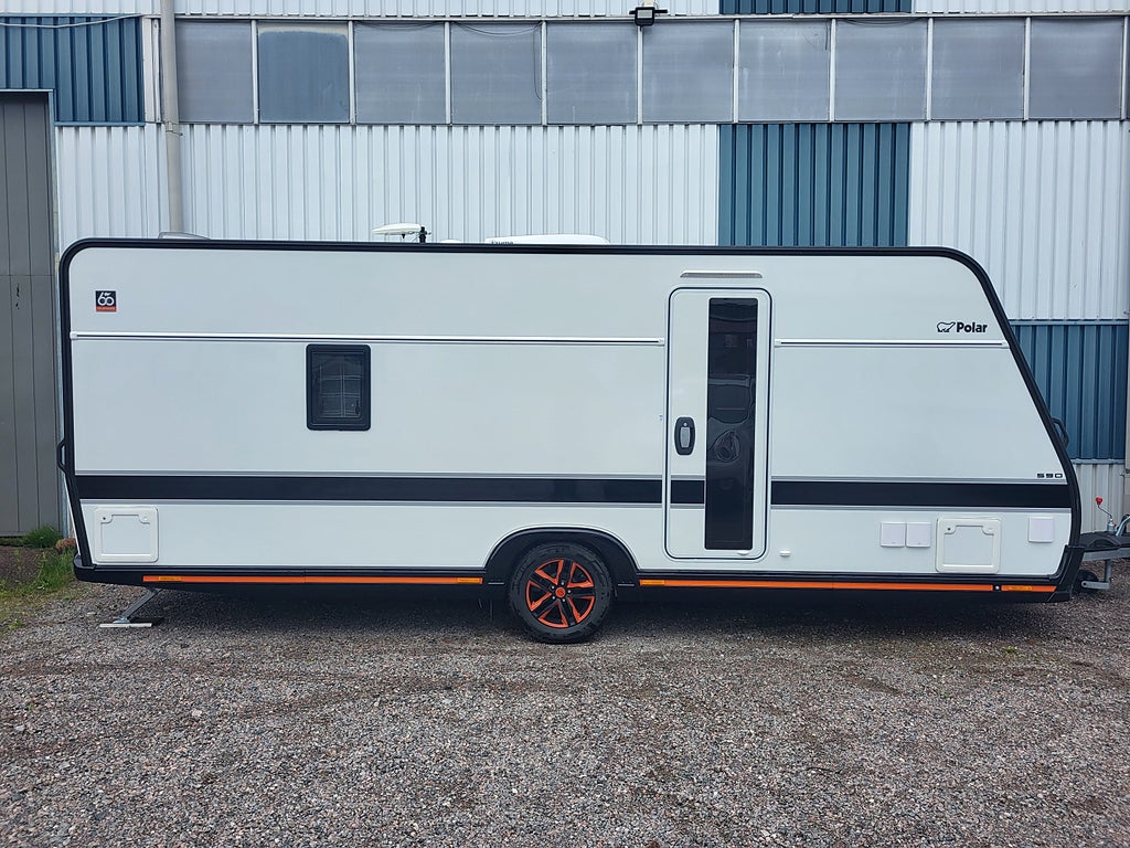 Polar 590 FWL Blackline