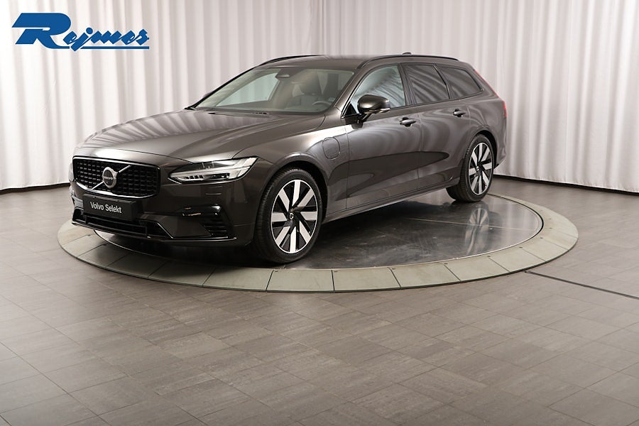 Volvo V90 T6 Plus Dark Nordic Edition/H&K/Drag/360kam