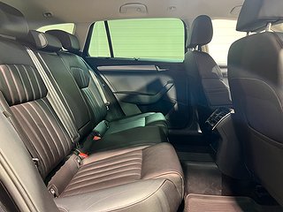 Kombi Skoda Superb 8 av 20