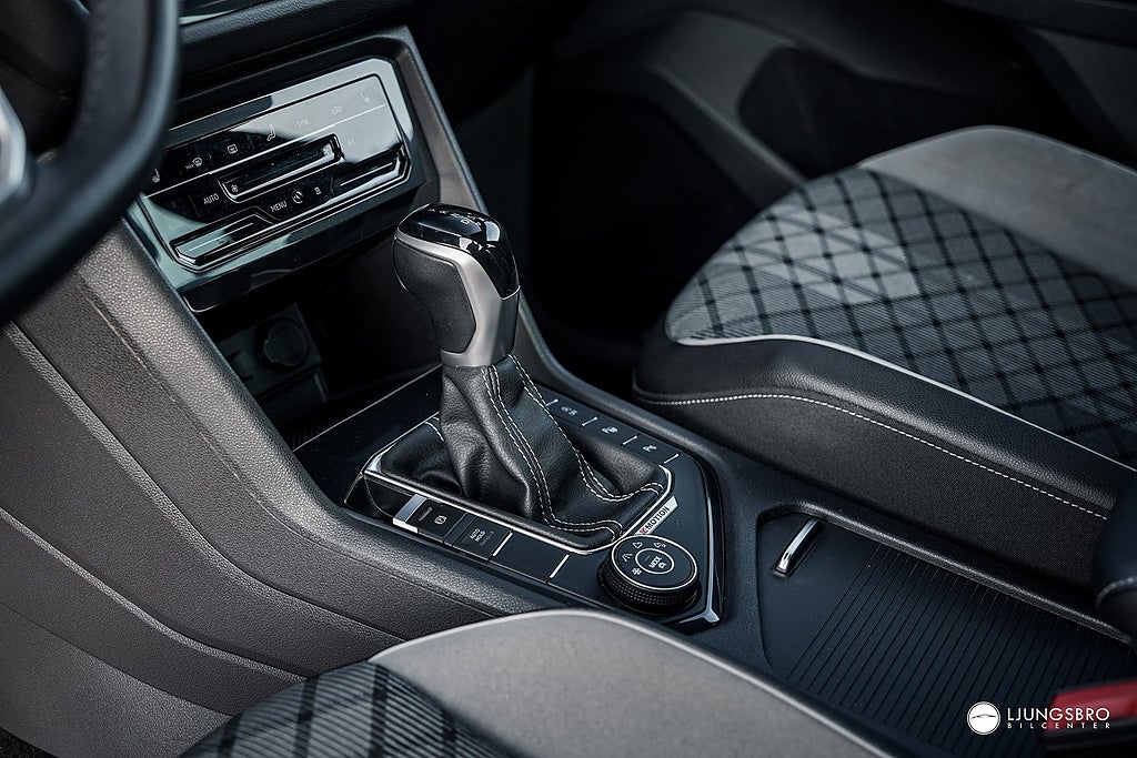 Volkswagen Tiguan 2021 - miniatyr 8