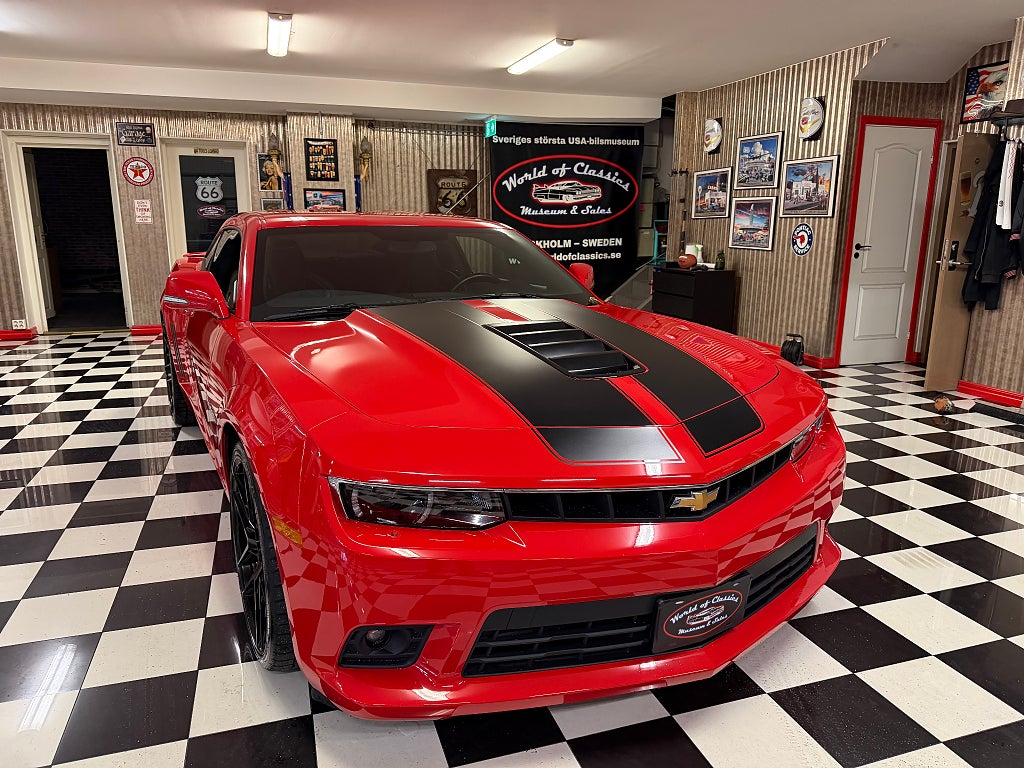 Chevrolet Camaro SS låga mil Svensksåld 