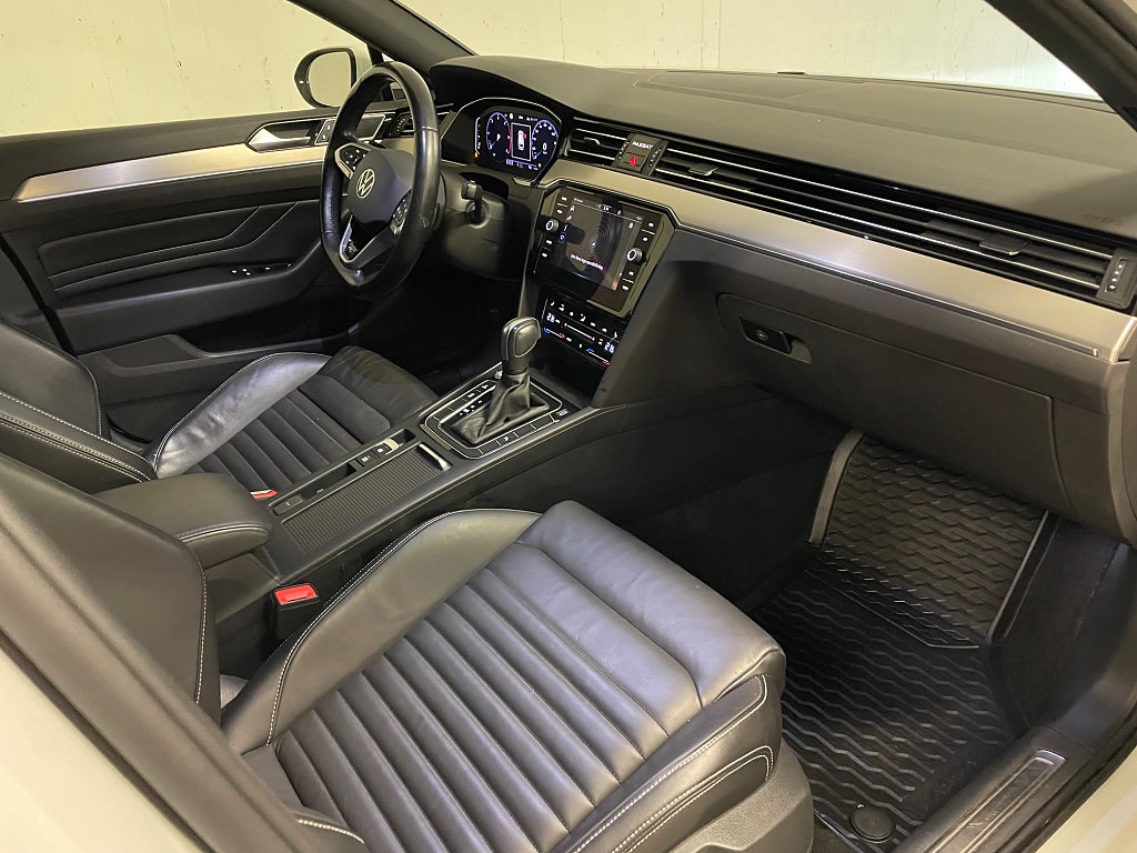 Volkswagen Passat 2021 - miniatyr 10