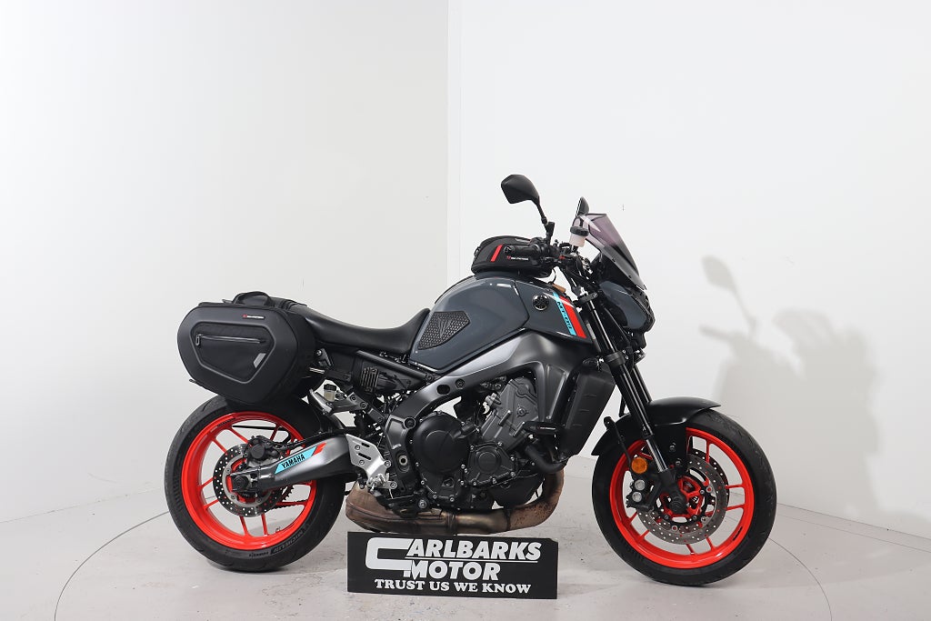 Yamaha MT-09  